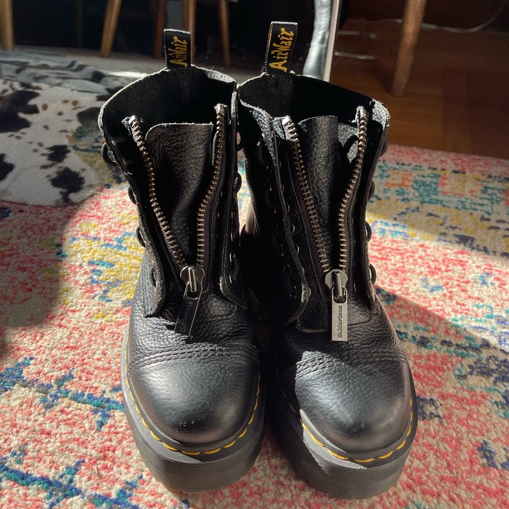 Dr. Marten Platform Boots Size 7